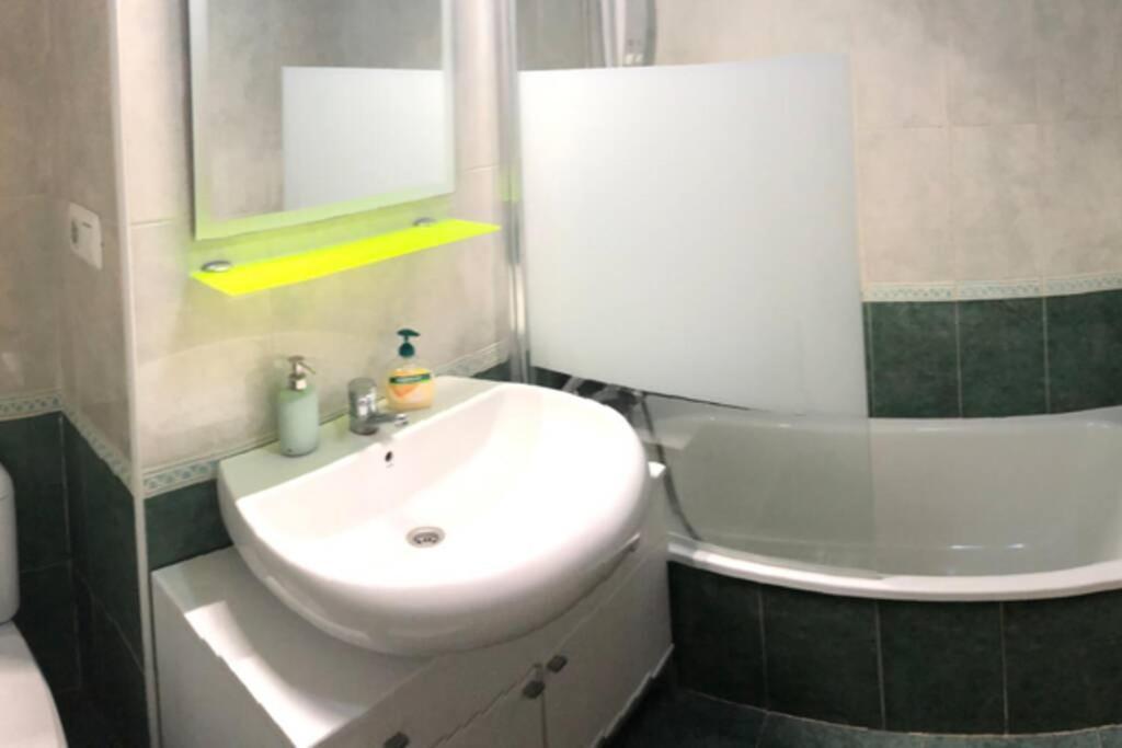 Beautiful Apartment With Swimming Pool And Beach Alicante Exteriör bild